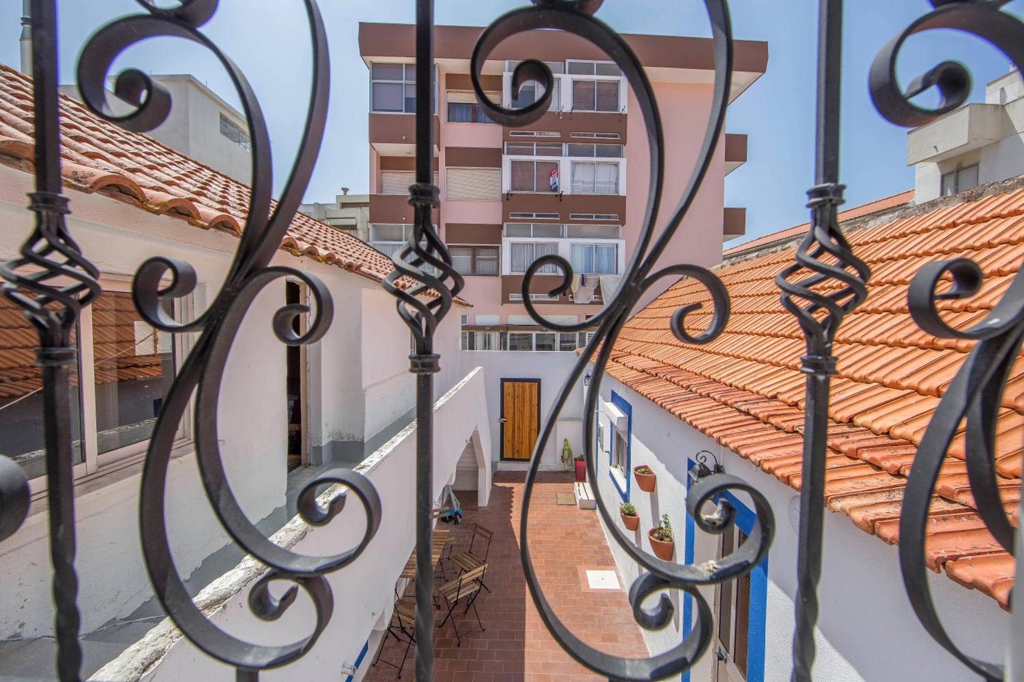 Vila Maria Apartments By Host-Point Коста да Капарика Екстериор снимка